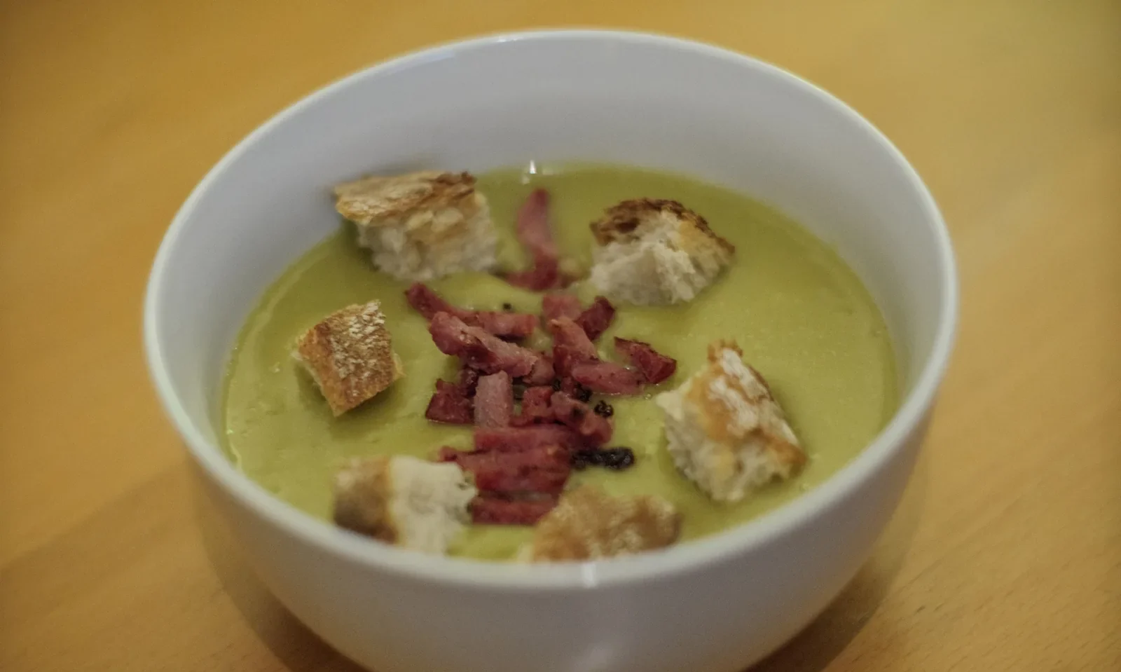 Soupe de pois cassés — photographie originale