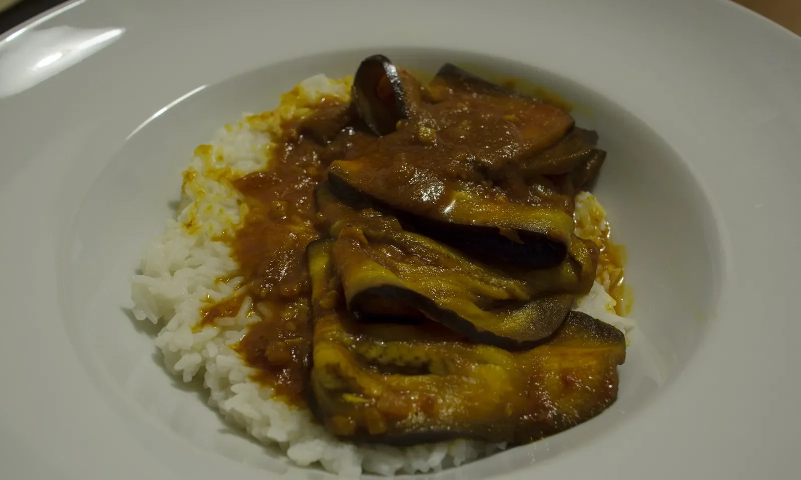 Curry d'aubergines — photographie originale