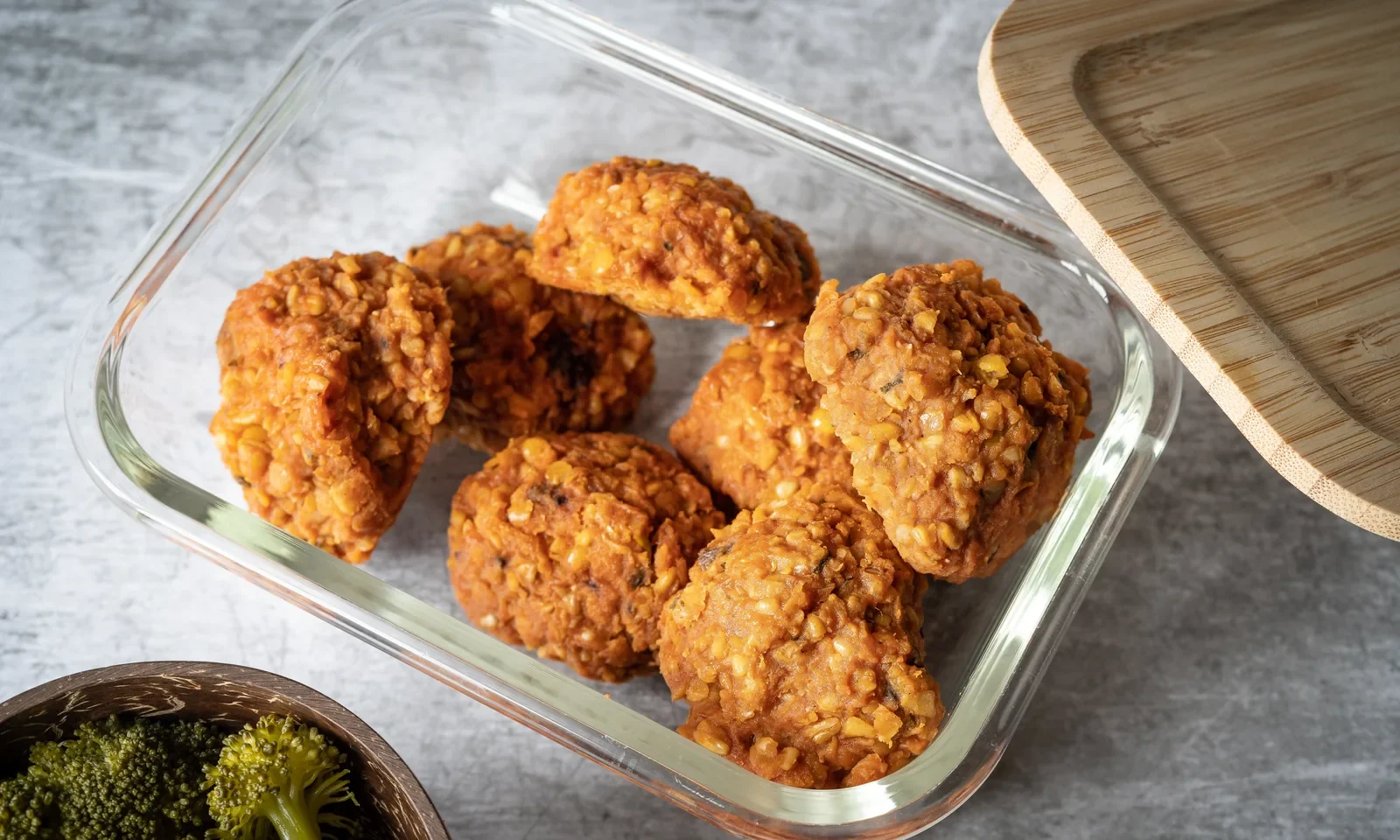Boulettes aux lentilles corail et boulgour — photographie originale